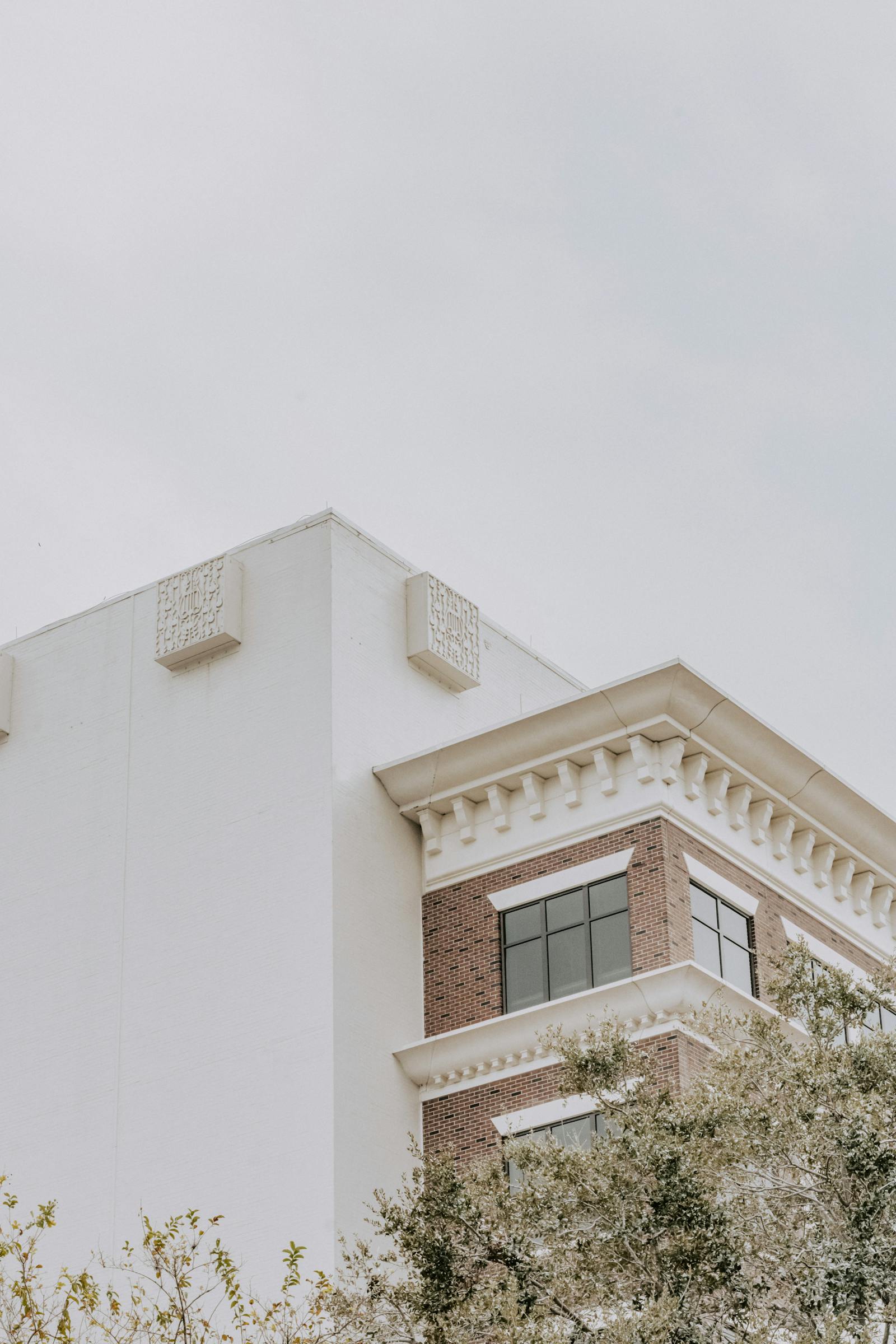 Builder floor exterior and residential facade construction support